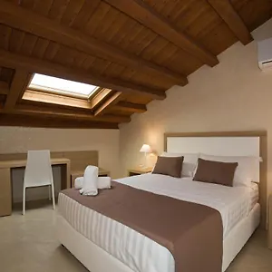 la-serenissima-hotel.palermohotels.org/