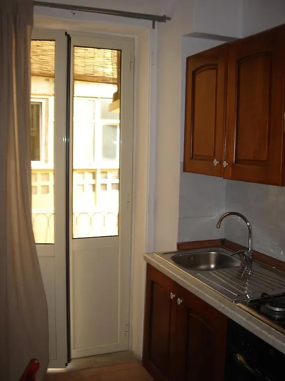 Bed & Breakfast Flavia 84 Roma Italia